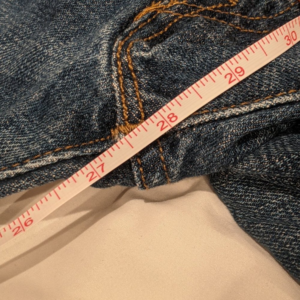 Levi's 501 Straight Fit Mid Blue Wash Jeans - Actual Size 33 x 27.5 - Picture 8 of 10